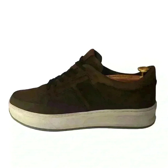 Tod’s - Men’s Brown Nubuck Sneakers Size 8.5/US 10/ EUR 42.5- 43 main image 4